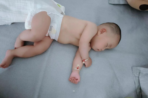 玉林宝宝短发型女